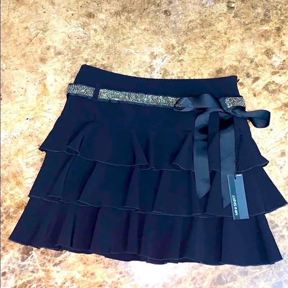 Express Mini Skirt - Picture 6 of 6